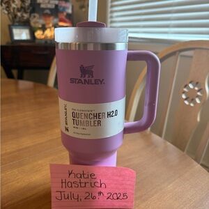Stanley Lavender Quencher Tumbler